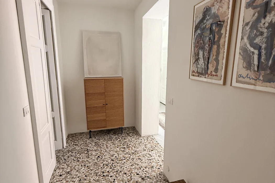 Kunst door het hele huis