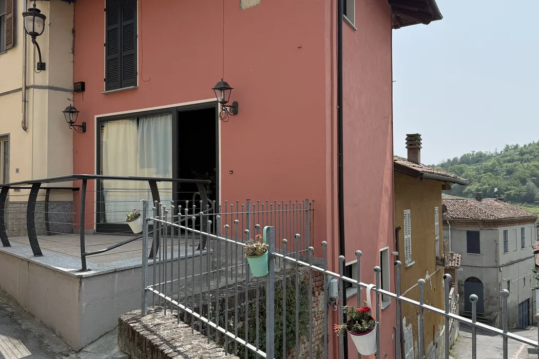Casa Piazza, de voormalige dorpsbar van Viarigi